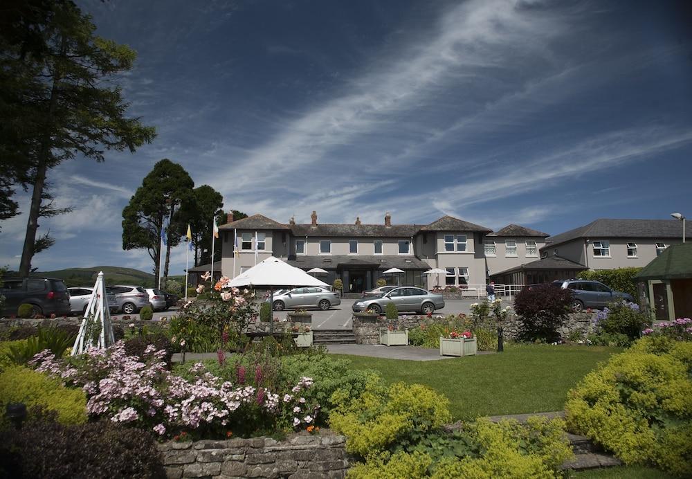 The Lakeside Hotel & Leisure Centre Killaloe Bagian luar foto